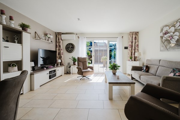 Medium property photo - Troelstrapad 11, 3201 WL Spijkenisse
